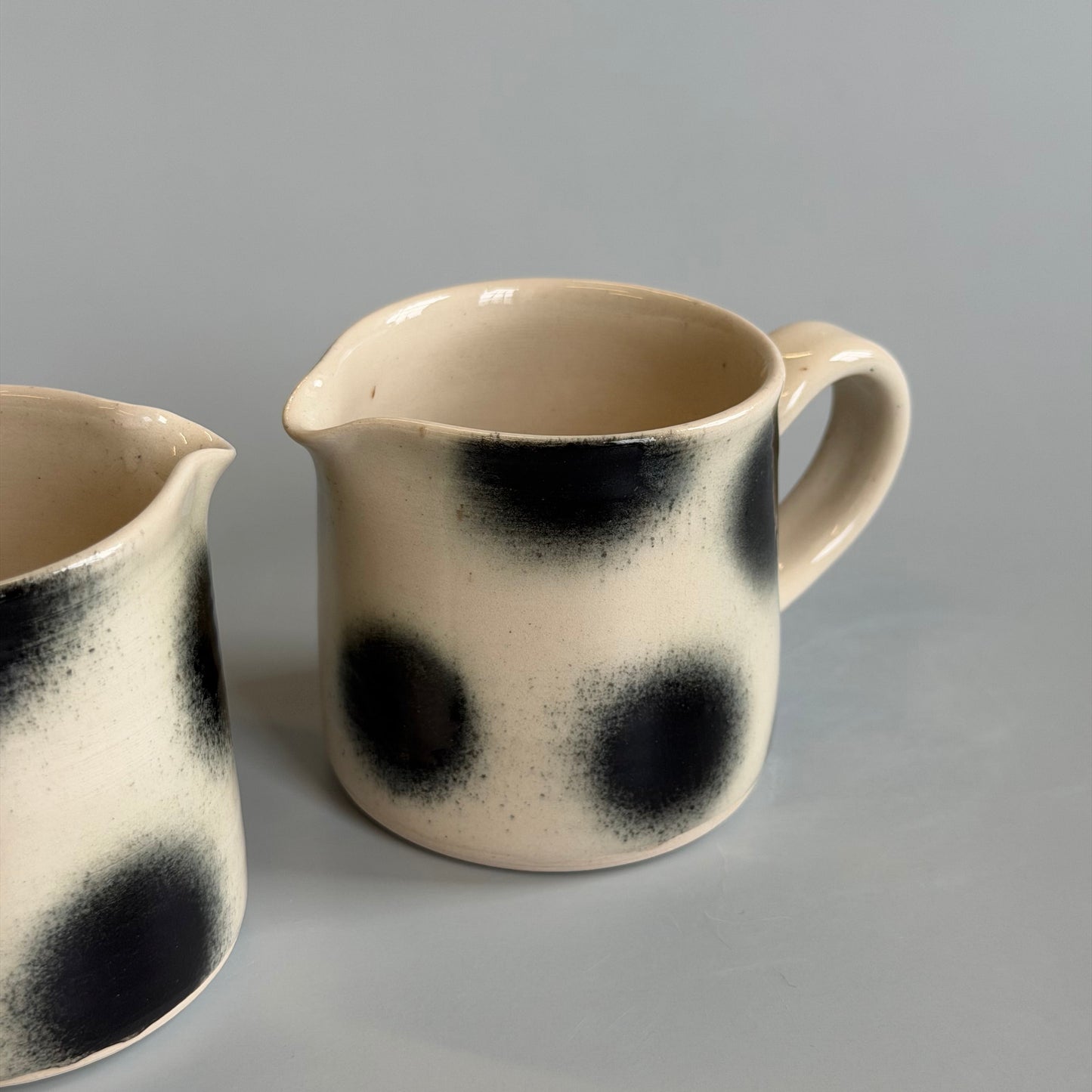 polka dot espresso pourer