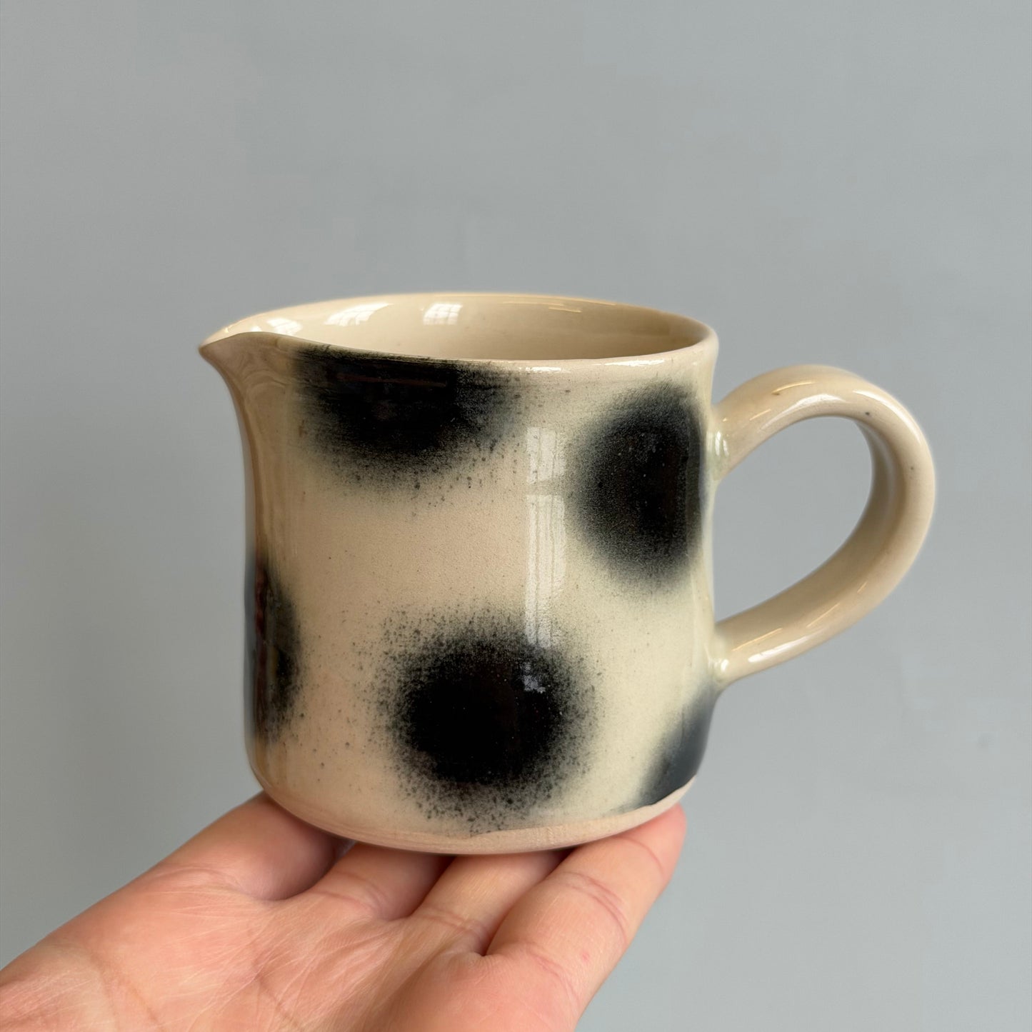 polka dot espresso pourer