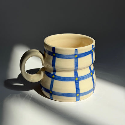 blue grid + star mug *TWO NOTES*