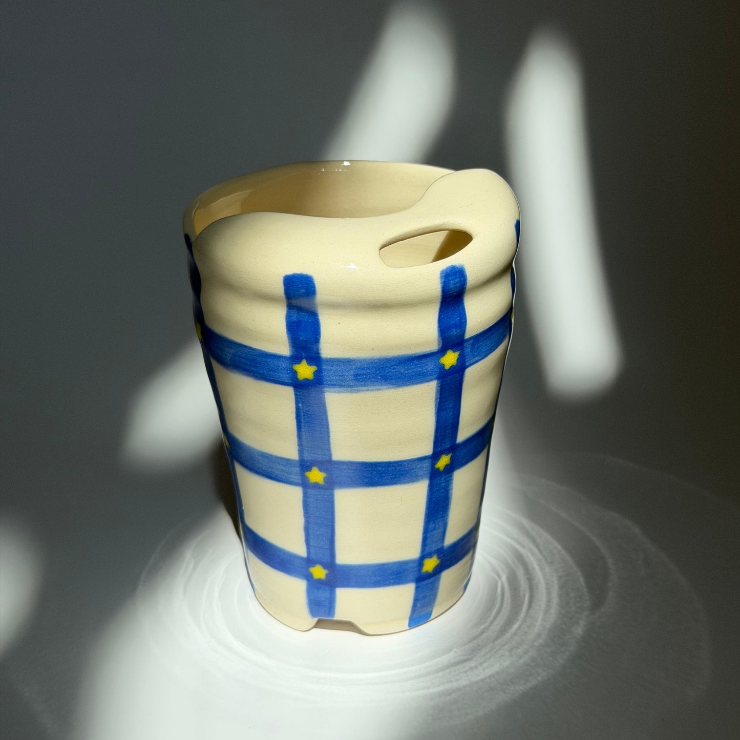 blue grid + star to-go cup no.1