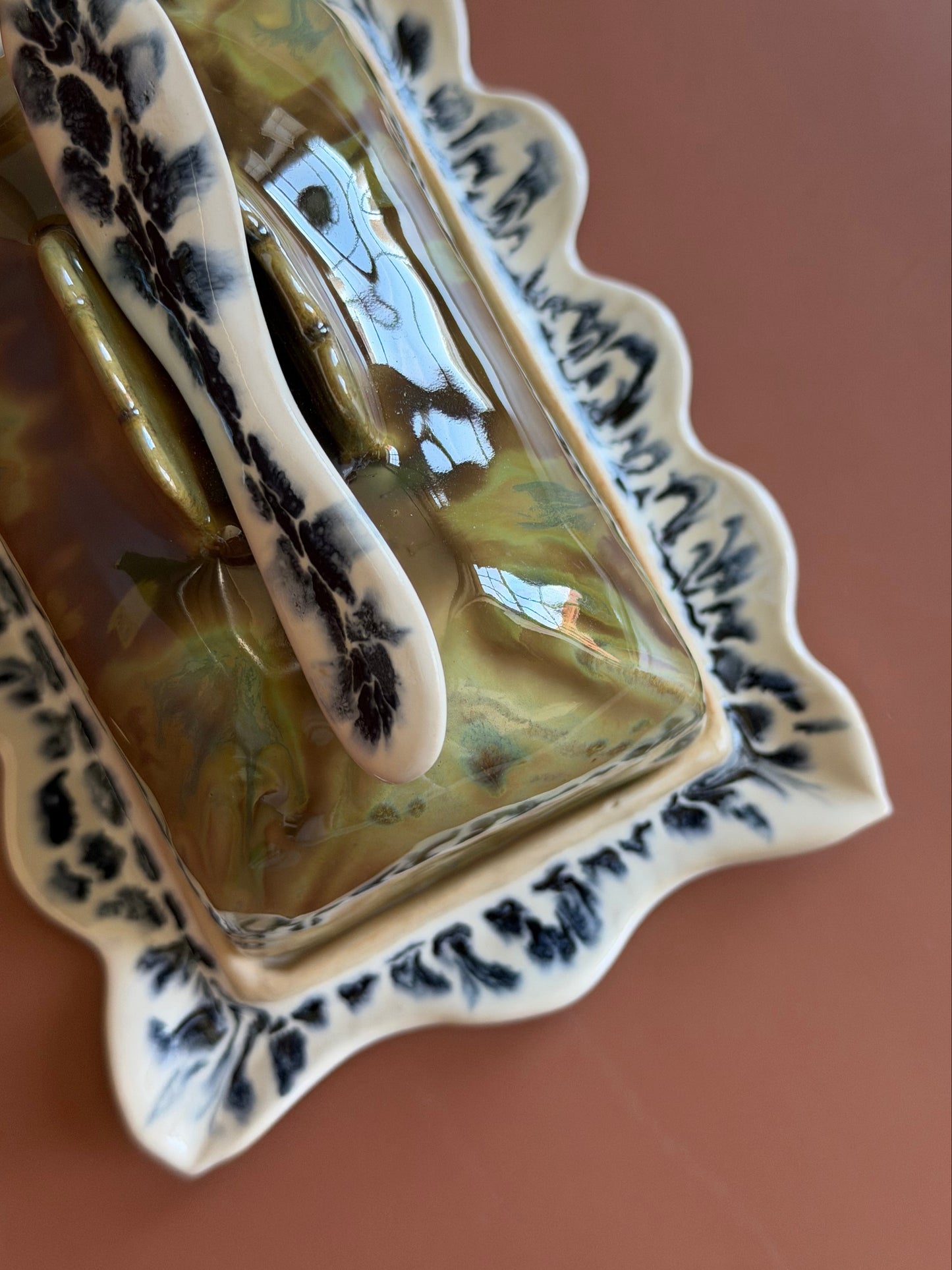 drippy butter dish