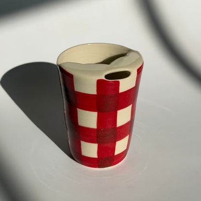 red gingham to-go cup no.1
