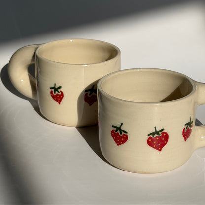 strawberry chunky mug