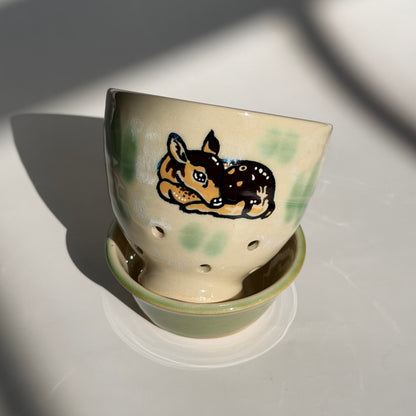 sleeping fawn berry bowl + drip tray
