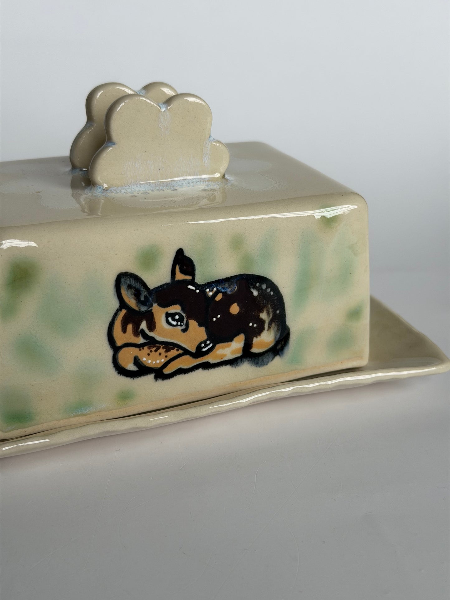 sleeping fawn butter dish ver.2 *NOTE*