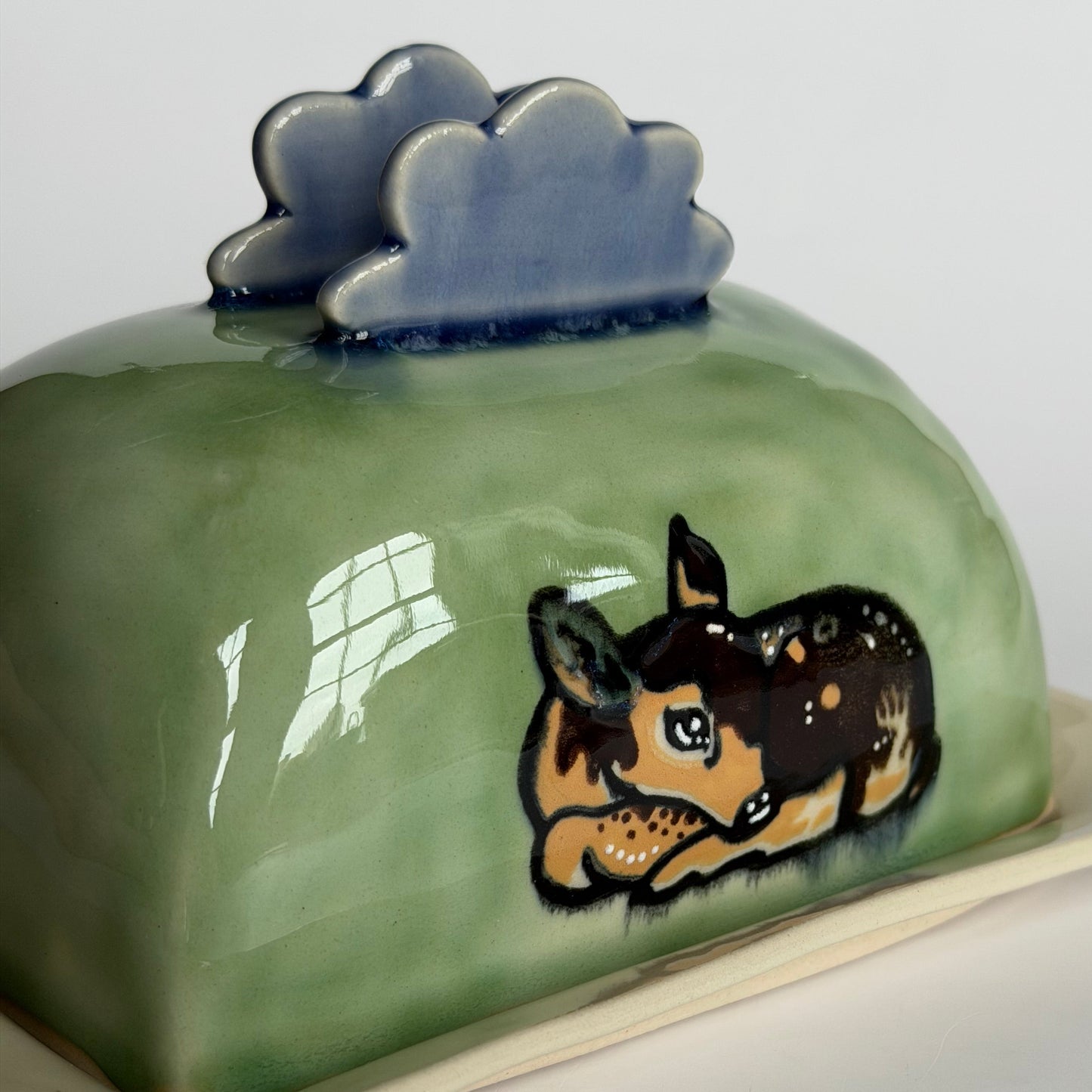 sleeping fawn butter dish ver.1 *NOTE*