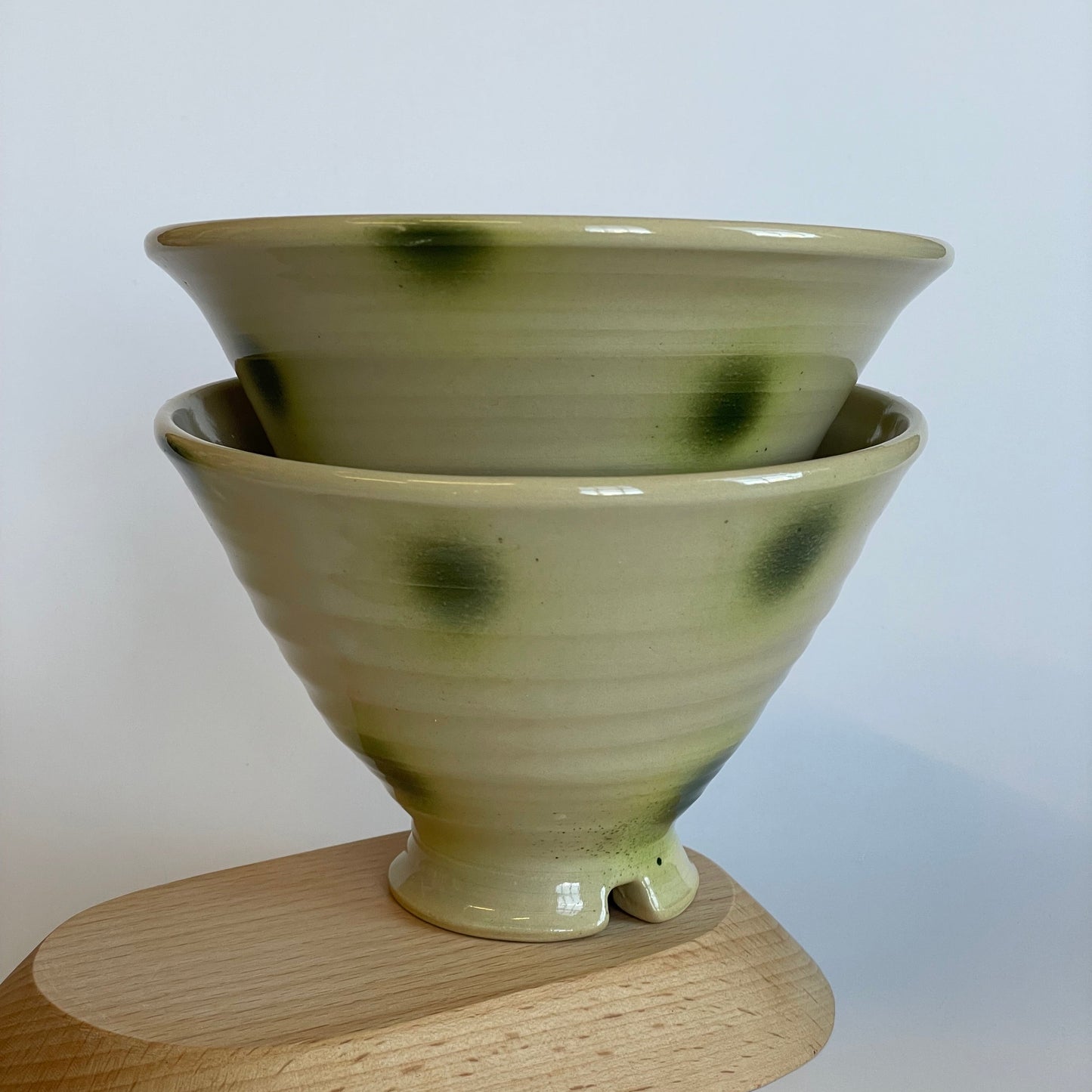 green aura ramen bowl