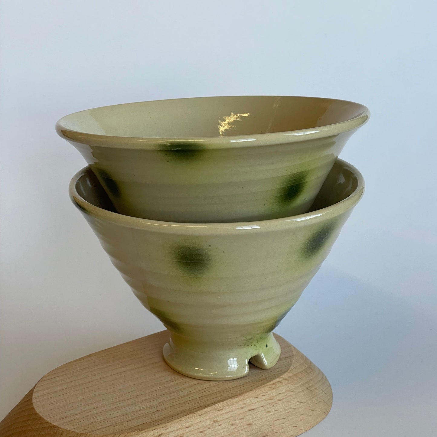 green aura ramen bowl