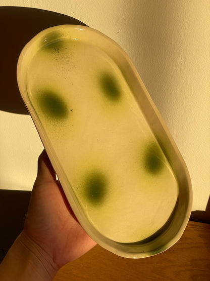 green aura tray