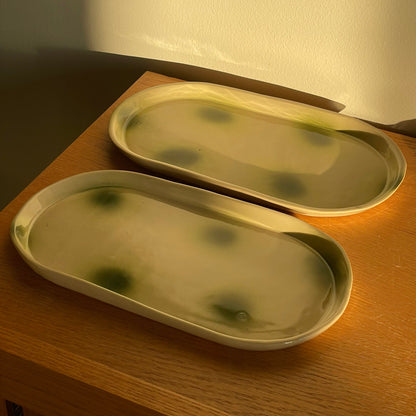 green aura tray